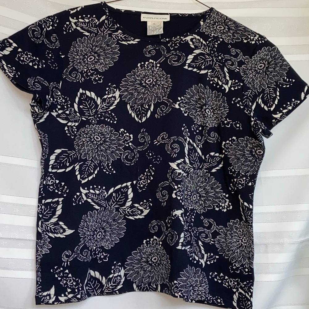 Eva Picone ladies top (L)